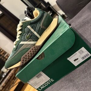 Lacoste Men's Green and Cream Sneakers